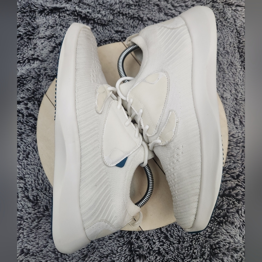 Vessi Everyday Move Sneaker Polar White Men’s Size 9 Waterproof - Picture 5 of 9
